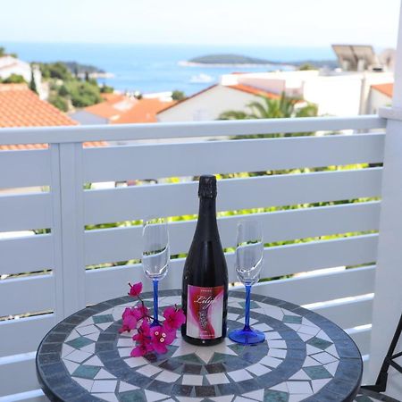 Stella Maris, Hvar - Rooms With A Balcony And A Stunning Sea View Hvar Town Kültér fotó